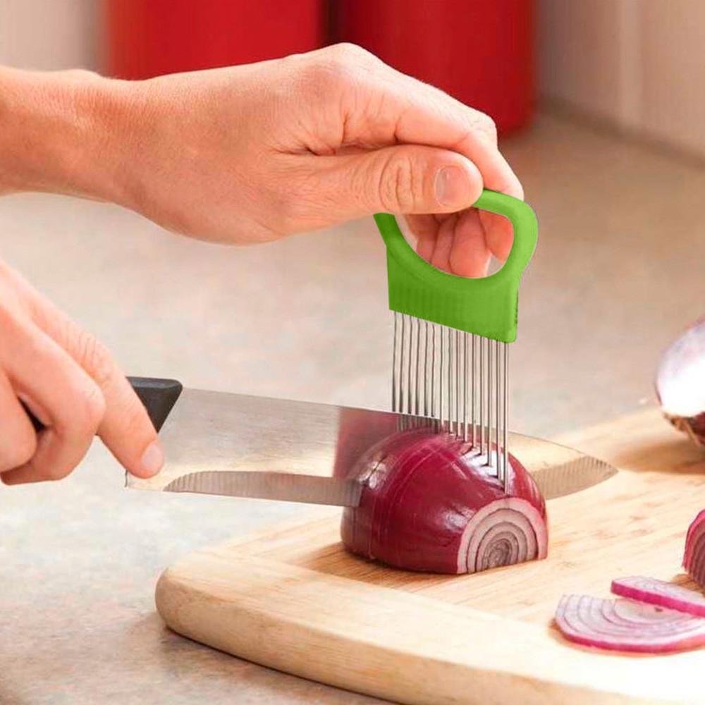 JC-241226KCT-010  Vegetable Holder Cutting Aid Guide