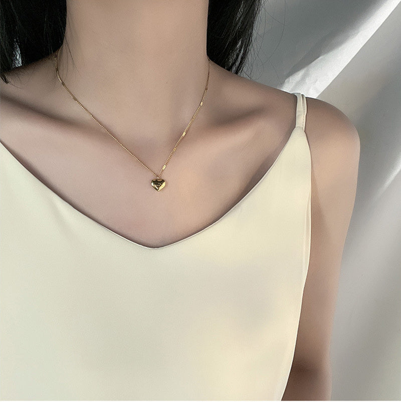 JC-250106NCL-038  Fashion Jewelry Necklace For Women New Trend Vintage Simple Love Heart Pendant Elegant Party Jewelry Birthday Gifts