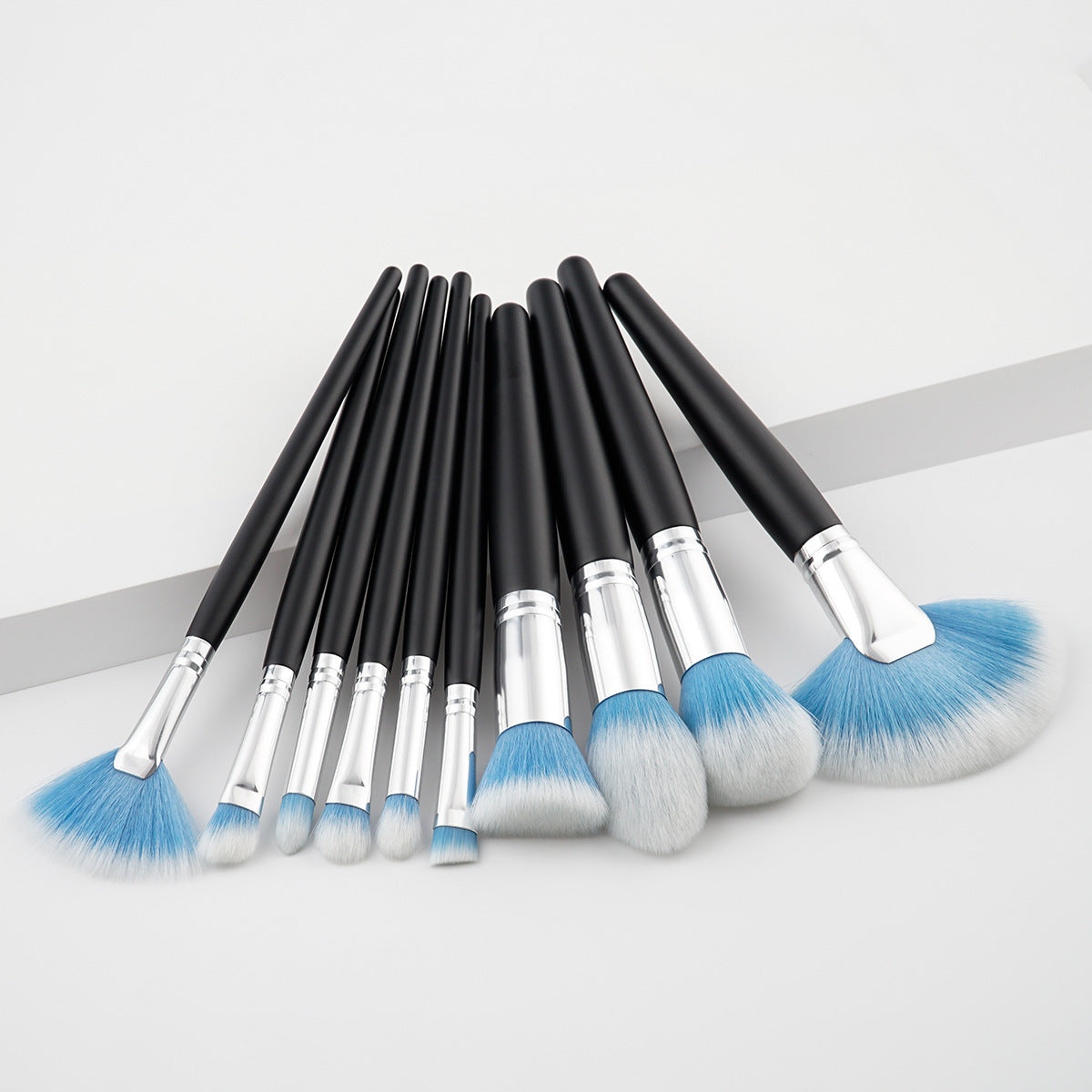 JC-241228BUT-041  10 beauty makeup brushes