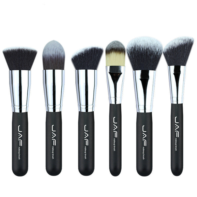 JC-241228BUT-048  24 makeup brushes