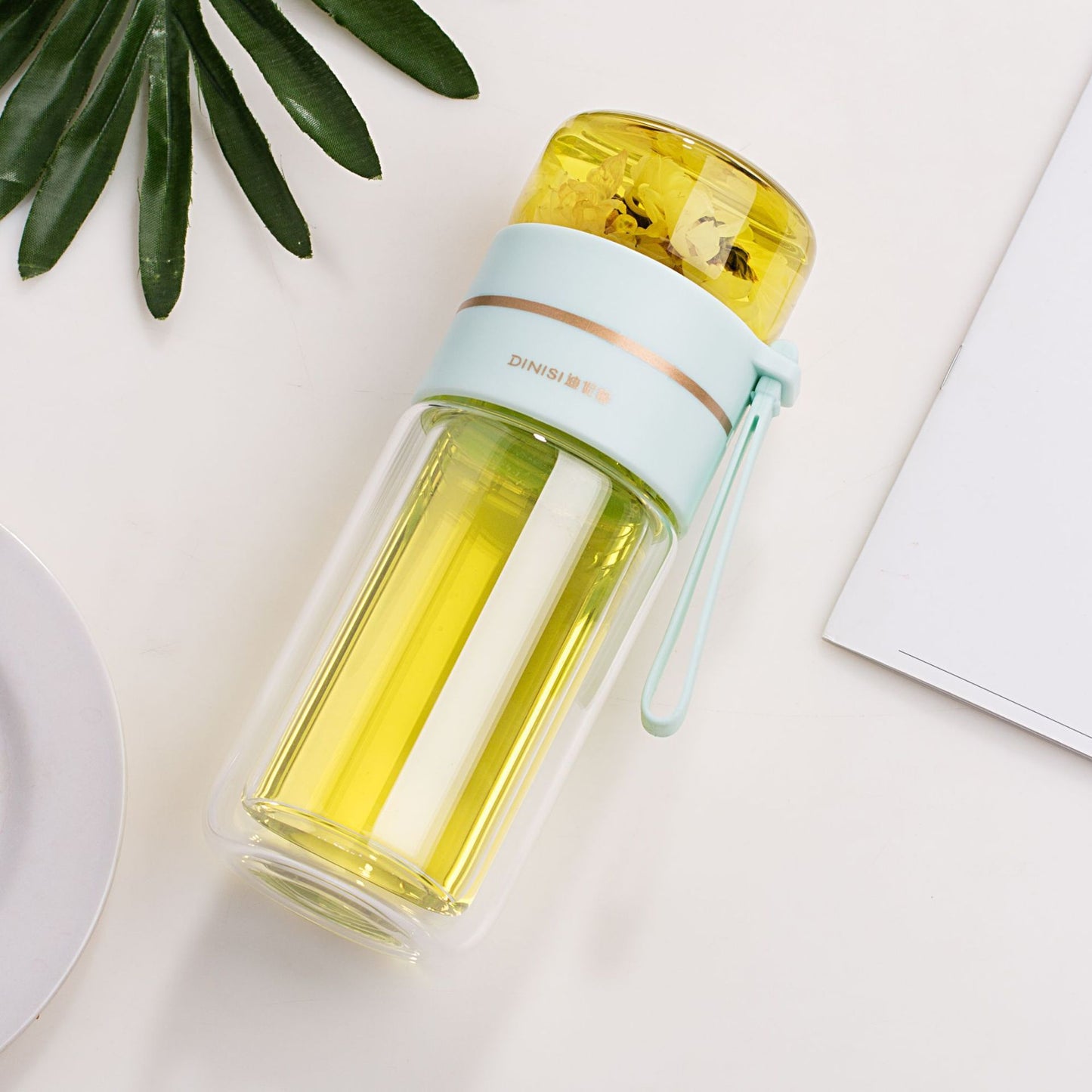 JC-250103DWR-026  Glass Water Bottle With Tea Infuser Filter Tea Separation Double Wall Glass Bottle Leakproof Water Bottle