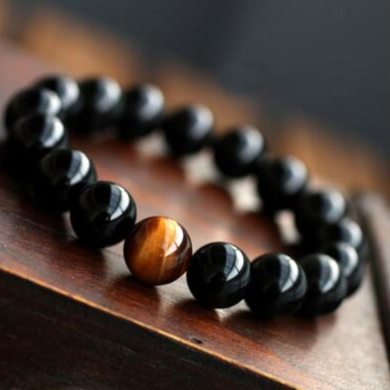 JC-241230BBJ-049  Natural Black Onyx With Stone Tiger Eyes Energy Bracelet